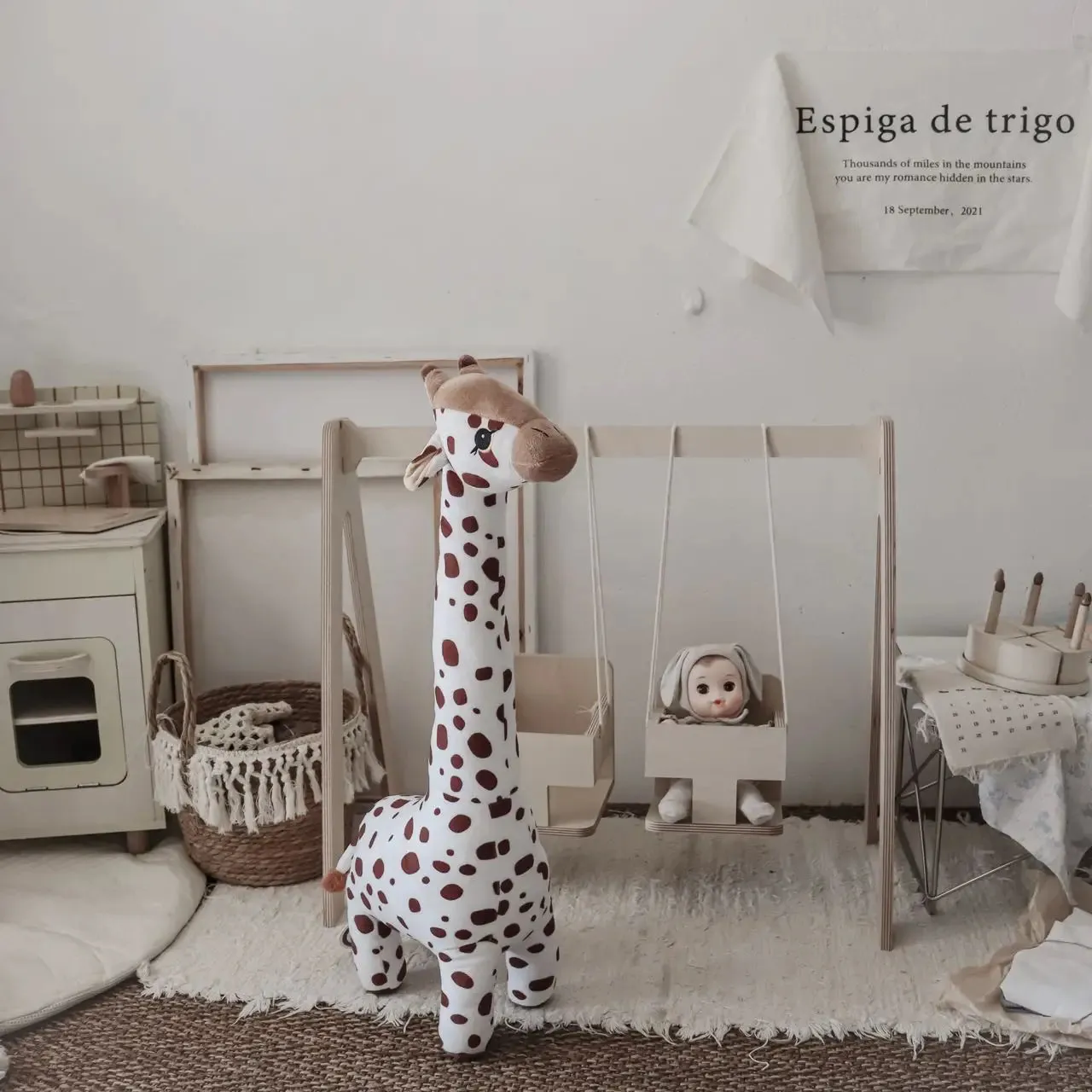Cuddle Giraffe Plush